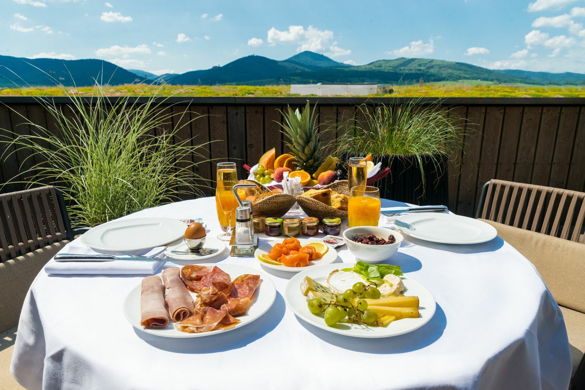 Hotel Barriere Ribeauville Dış mekan fotoğraf